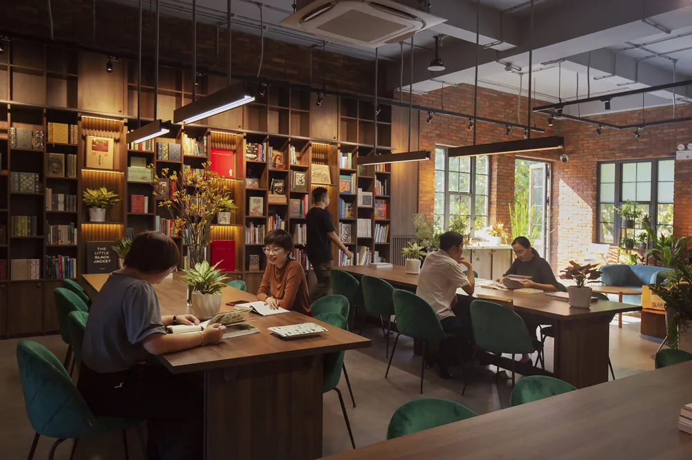 Còn gì sau cơn sóng trào lưu? ảnh 1