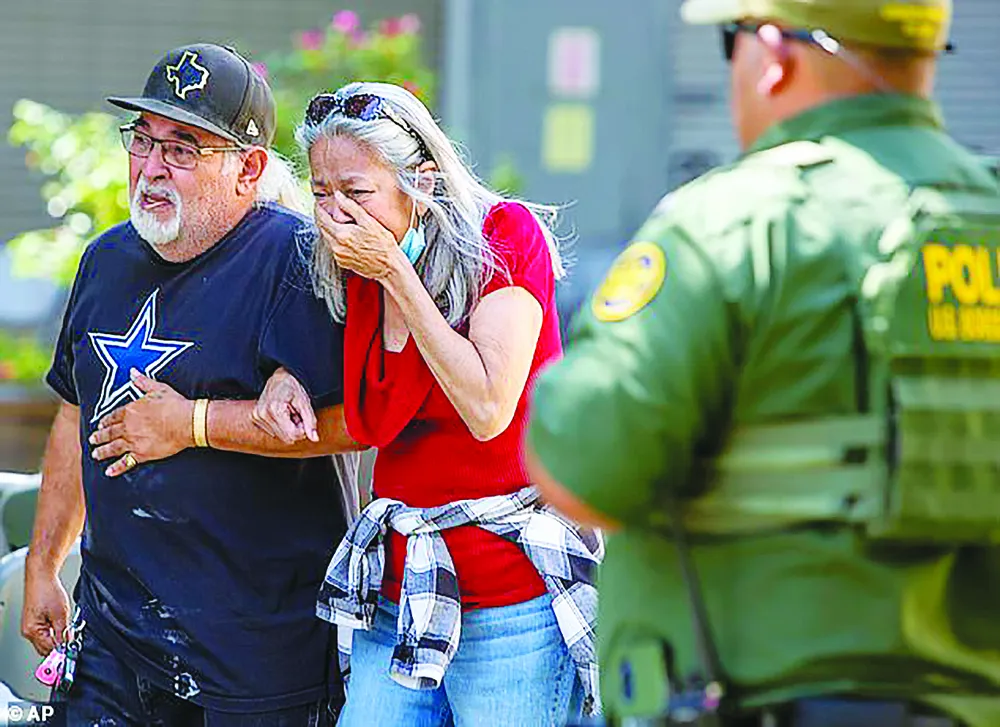 Xả súng vào trường học khiến nước Mỹ chấn động  ảnh 1