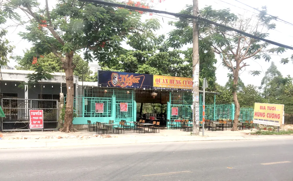 Không gian sinh hoạt của người dân bị cắt xén - Bài 2: “Khế ngọt” rơi vào túi ai? ảnh 2