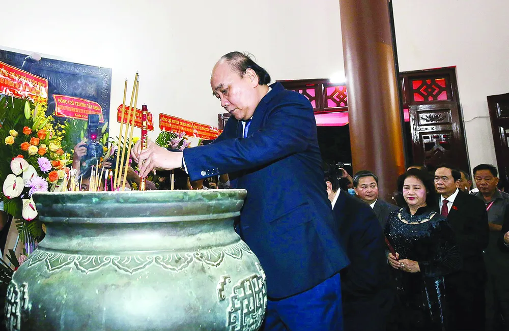 Kỷ niệm 200 năm ngày sinh Danh nhân văn hóa thế giới Nguyễn Đình Chiểu ảnh 1