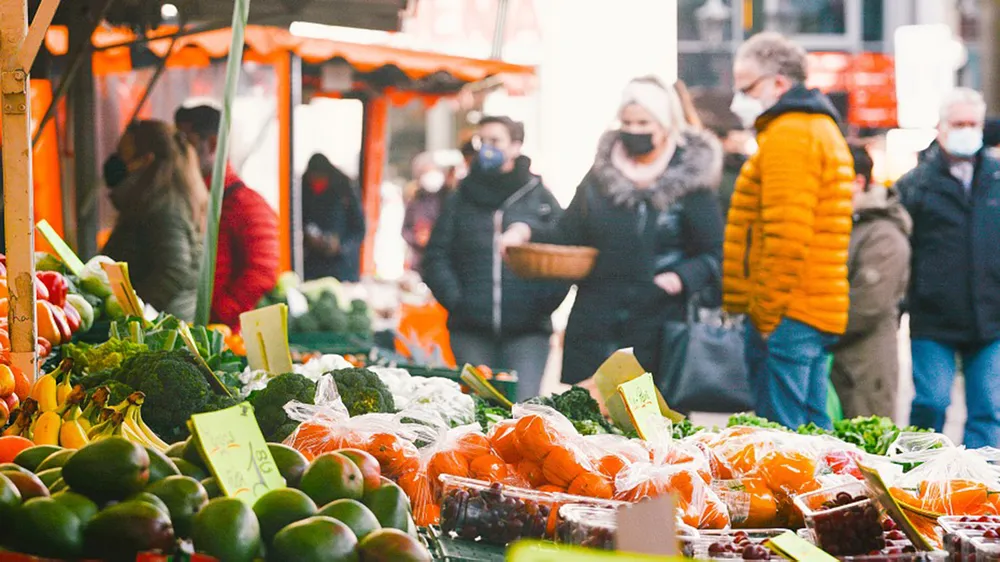 Eurozone tăng trưởng khá hơn dự báo ảnh 1