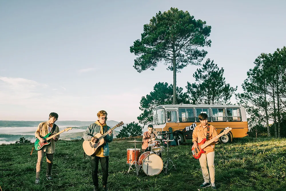 Nhóm nhạc Việt - Cần bản sắc để tồn tại ảnh 1