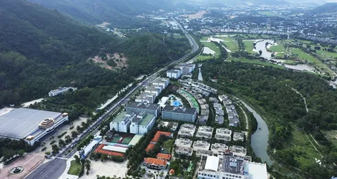 Một góc dự án Khu du lịch và giải trí Sông Lô. Ảnh: Báo Khánh Hòa