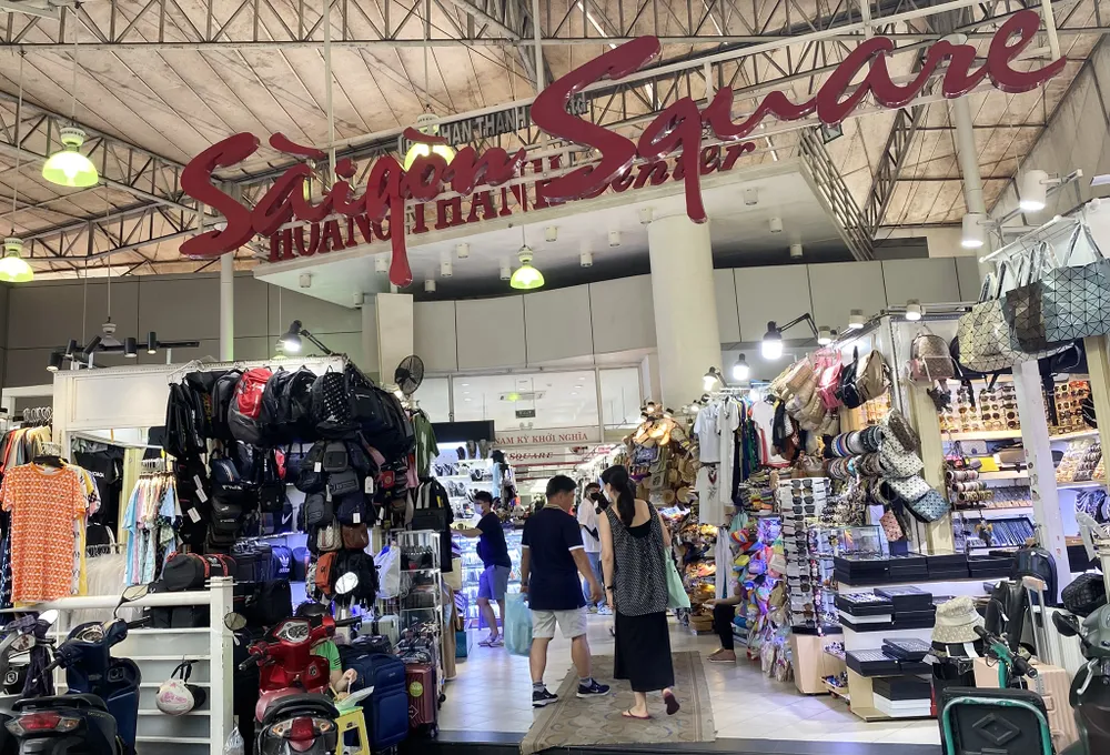 Vẫn công khai bán hàng giả, hàng nhái  ảnh 1