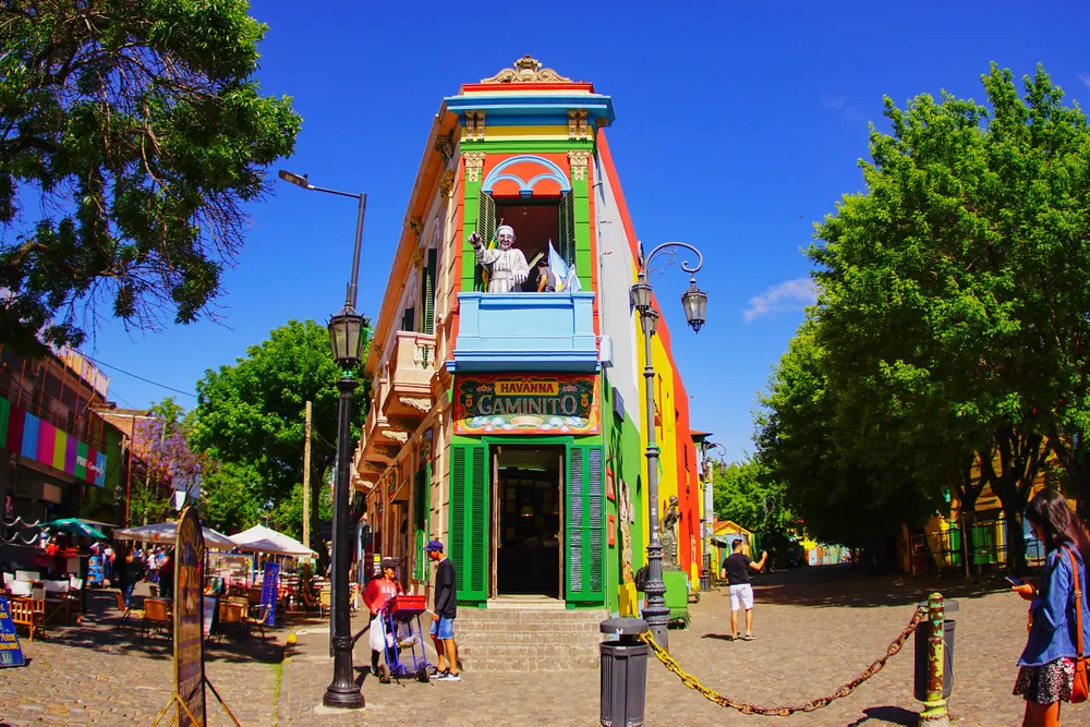 Tết này, đắm chìm trong chất Mỹ Latinh