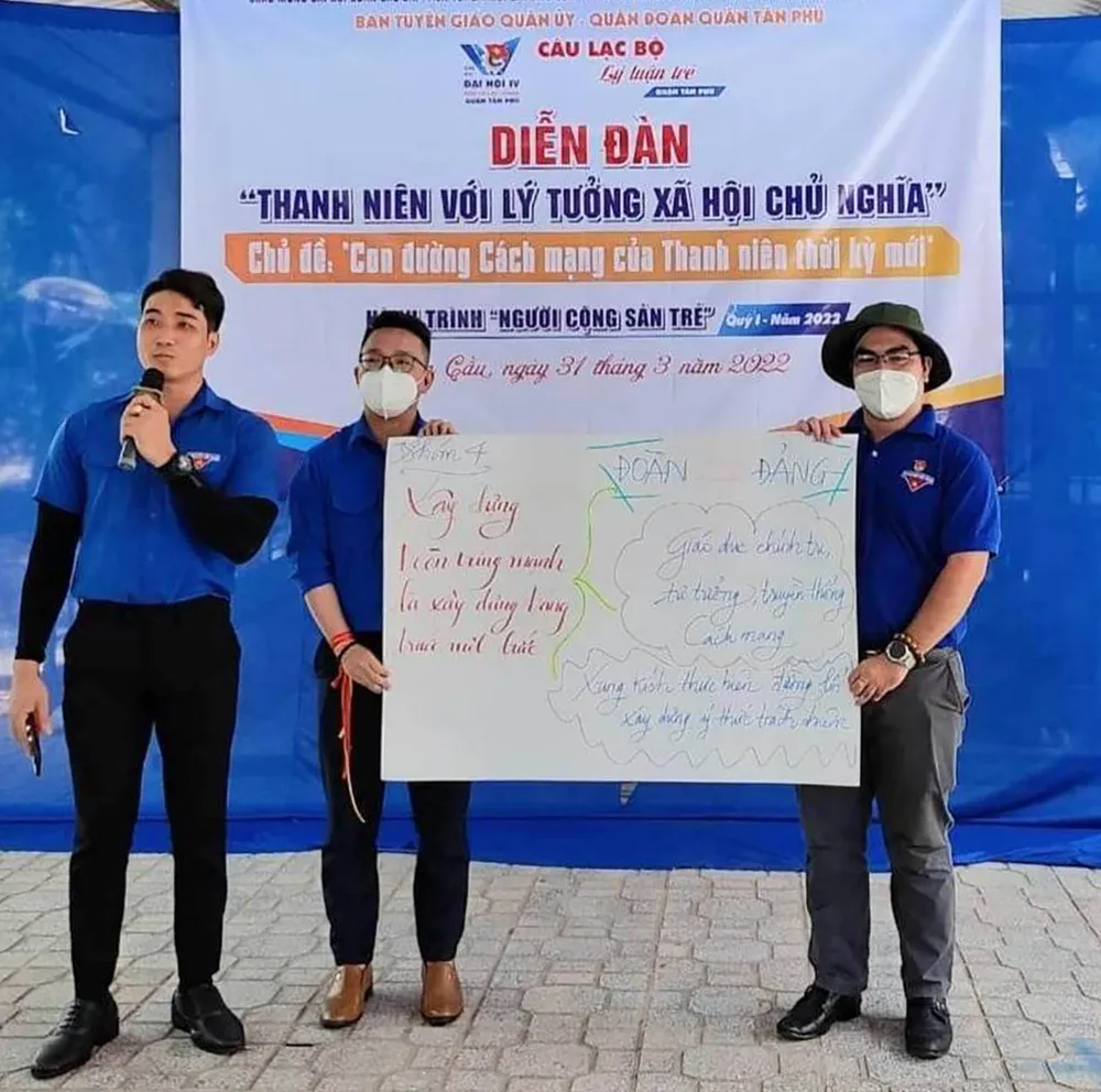 Một diễn đàn thanh niên phản bác lại các quan điểm sai trái của các thế lực thù địch