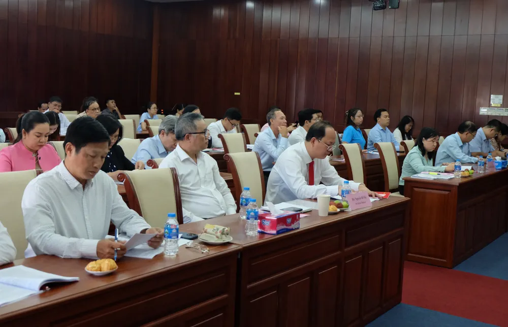 Các đại biểu tham dự hội nghị