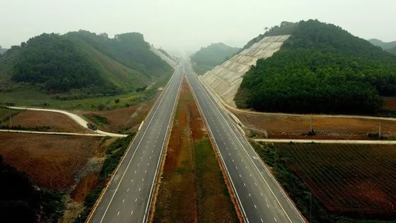 Công bố kết luận thanh tra nguồn cung VLXD dự án cao tốc Phan Thiết - Dầu Giây 