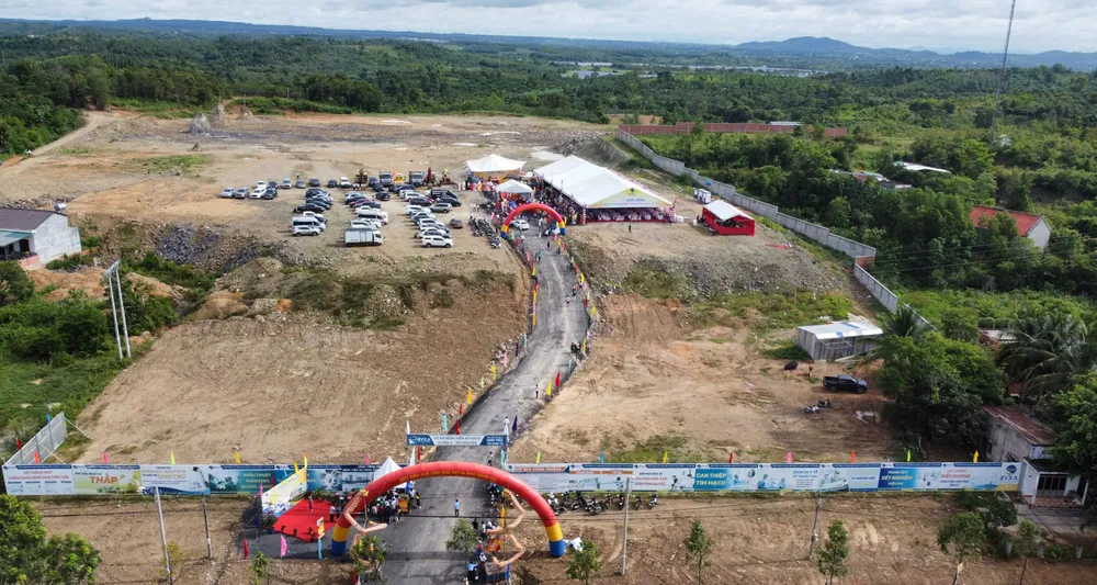 Bệnh viện Đa khoa Xuyên Á - Tây Nguyên đang được đầu tư xây dựng tại huyện Cư Jút (tỉnh Đắk Nông). Ảnh: MAI CƯỜNG Bệnh viện Đa khoa Xuyên Á - Tây Nguyên đang được đầu tư xây dựng tại huyện Cư Jút (tỉnh Đắk Nông). Ảnh: MAI CƯỜNG