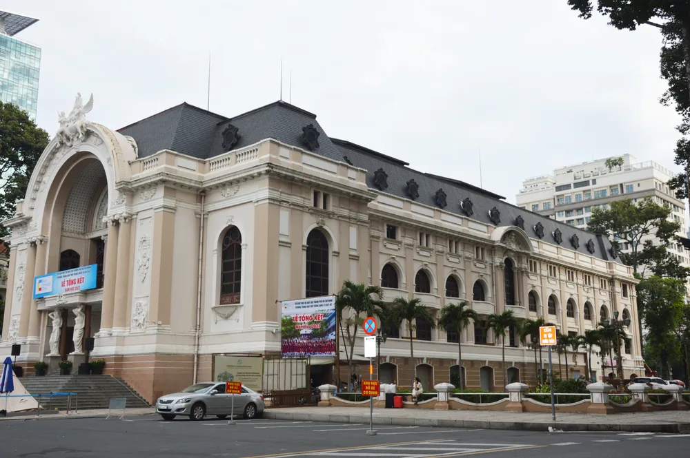 Nhà hát Thành phố - một công trình mang kiến trúc Pháp