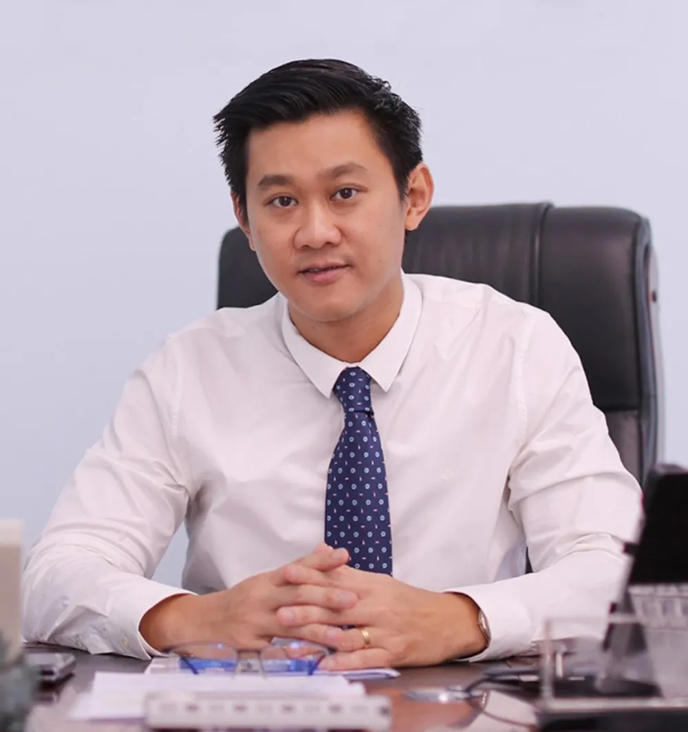 Hứa Quốc Hưng.jpg