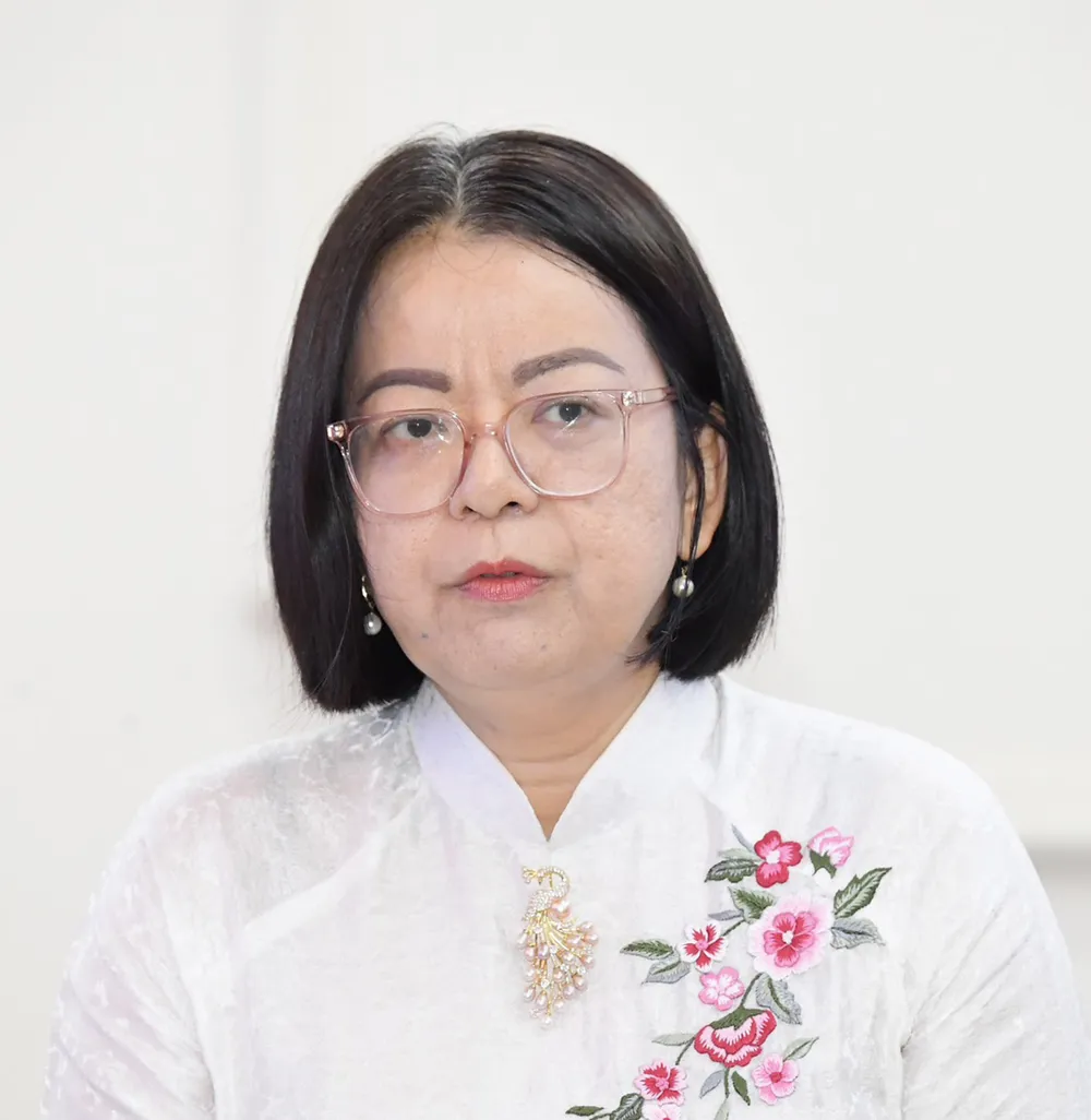 ba vo thi trung trinh.jpg