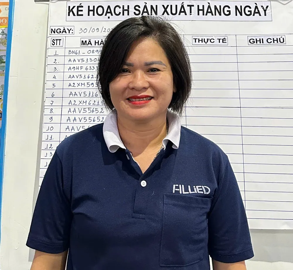 Anh4-Chị Phạm Thị Ái Liên, Công ty Sài Gòn Allied.jpg