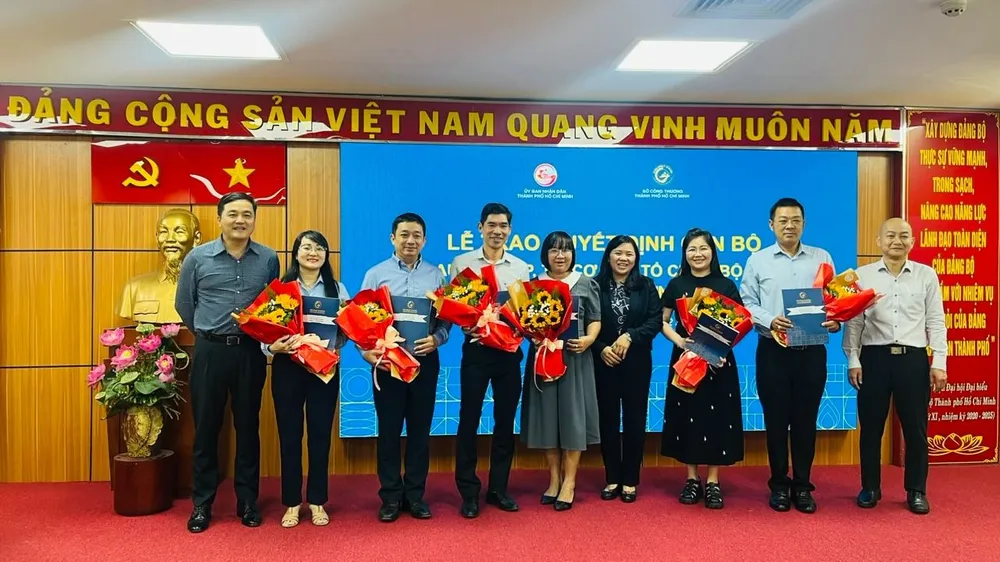 Sở Công thương TPHCM tiếp nhận 2 đơn vị mới