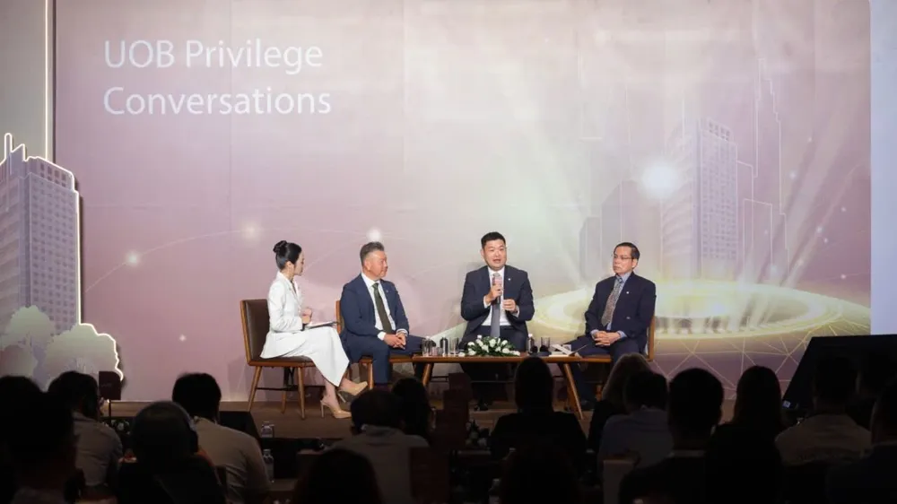 Buổi cập nhật thị trường về Triển vọng kinh tế toàn cầu và Việt Nam 2025 của UOB, ngày 26-3