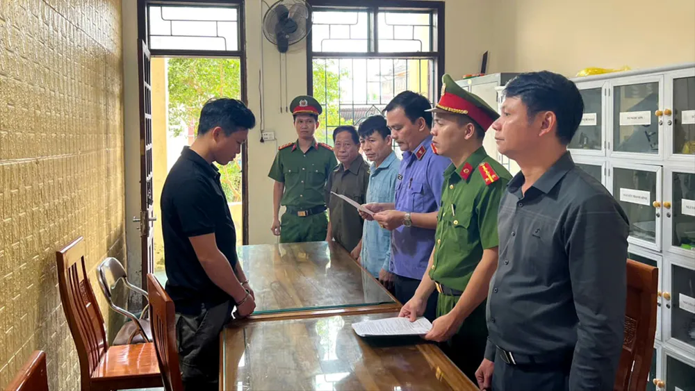 Cơ quan chức năng công bố quyết định khởi tố vụ án, khởi tố bị can, bắt giam Đậu Giang Sơn 