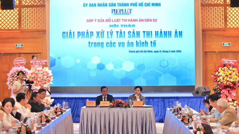 Quang cảnh hội thảo “Góp ý sửa đổi Luật Thi hành án dân sự - Giải pháp xử lý tài sản trong thi hành án các vụ án kinh tế”