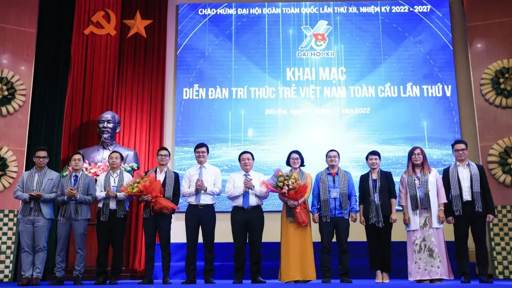 Diễn đàn Trí thức trẻ toàn cầu Việt Nam lần thứ V