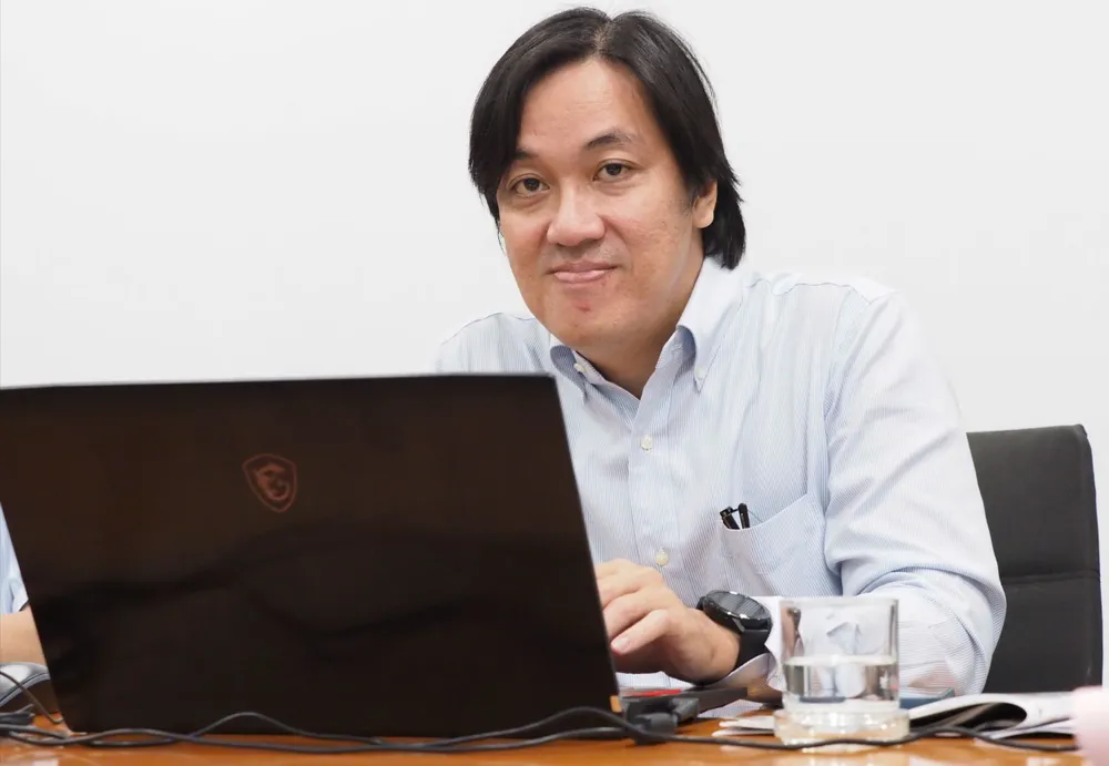 gen-o-Ông Nguyễn Trịnh Đình Hòa, Trưởng Phòng Bưu chính - Viễn thông, Sở KH-CN TPHCM.jpg