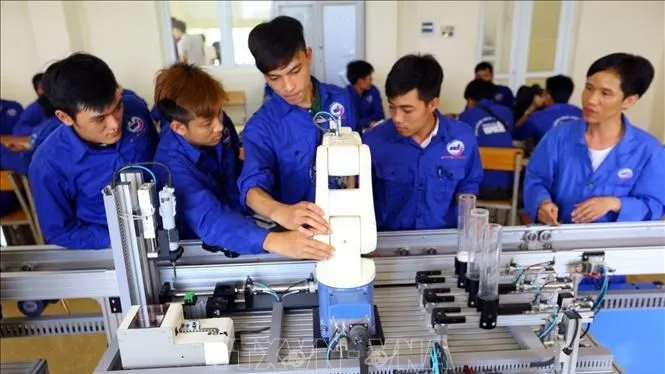 Học sinh sẽ được chuyển đổi linh hoạt giữa giáo dục phổ thông và giáo dục nghề nghiệp