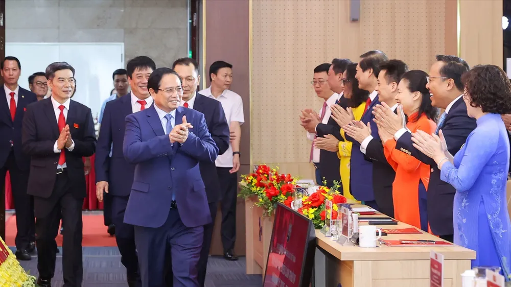 Thủ tướng Phạm Minh Chính tới dự Đại hội Đảng bộ Tập đoàn Điện lực Việt Nam (EVN) lần thứ IV, nhiệm kỳ 2025-2030. Ảnh: VIẾT CHUNG