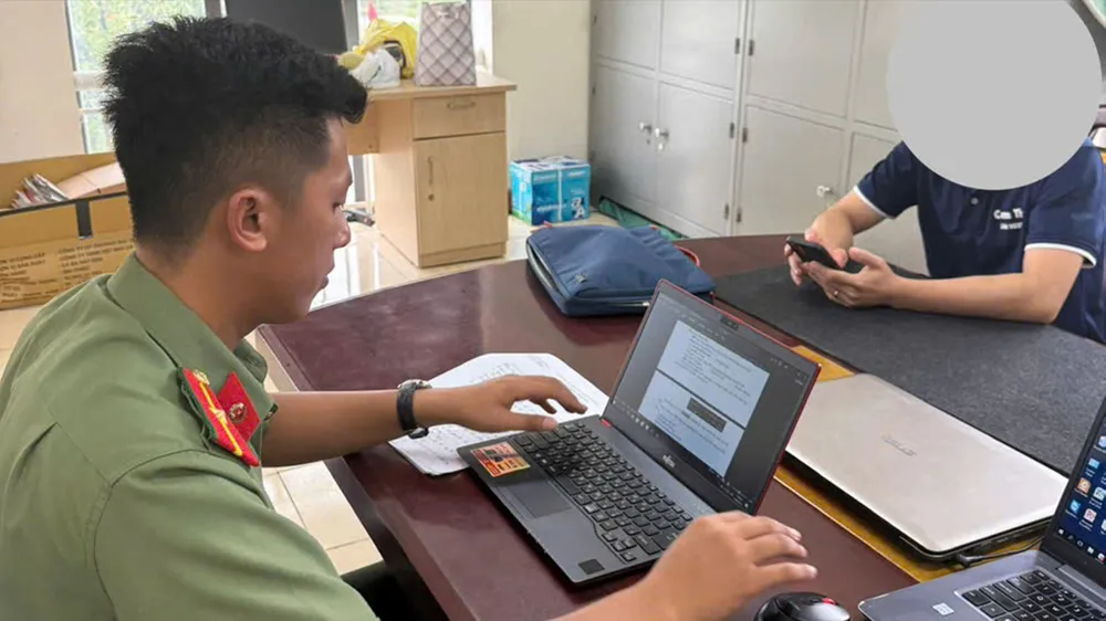 Cơ quan công an làm việc với N.Đ.A. Ảnh: Công an Hà Tĩnh 