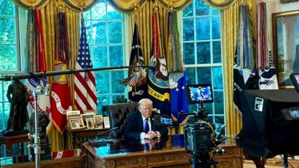 Ngày 3-10, Tổng thống Mỹ Donald Trump yêu cầu Israel ngừng ném bom Gaza sau phản ứng tích cực của Hamas với đề xuất của ông về tương lai của Gaza. Ảnh: X