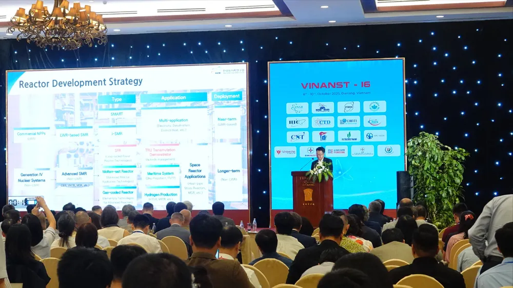 Hội thảo quy tụ hơn 400 đại biểu. Ảnh: XUÂN QUỲNH