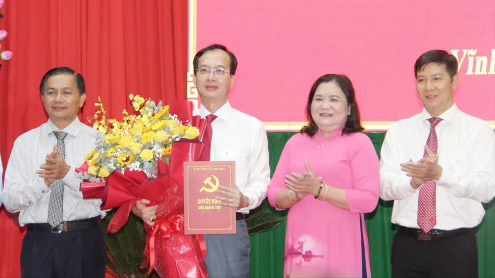 Ông Trần Trí Quang được điều động, chỉ định giữ chức Phó Bí thư Tỉnh ủy Vĩnh Long nhiệm kỳ 2025-2030