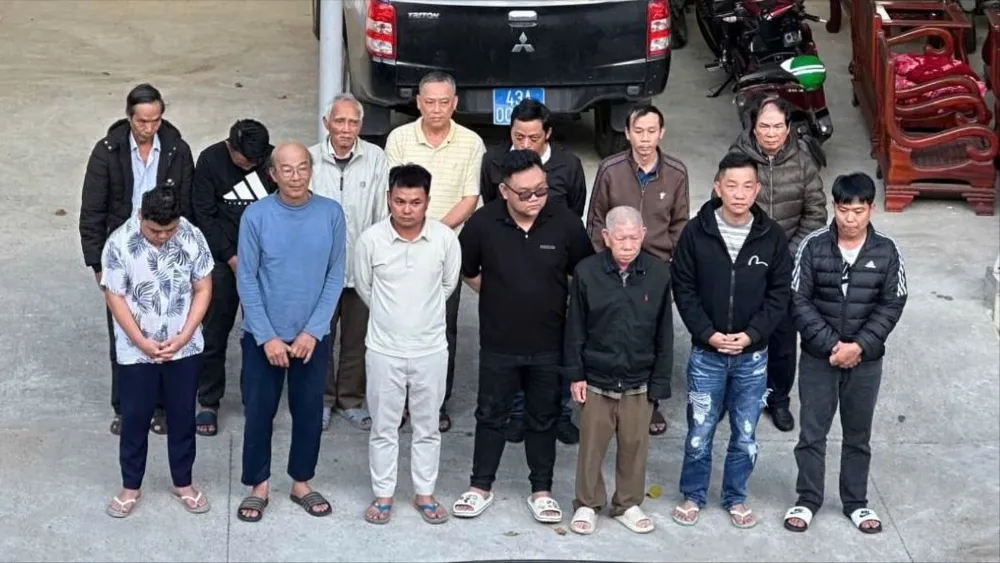 Các đối tượng tại cơ quan điều tra. Ảnh: CACC