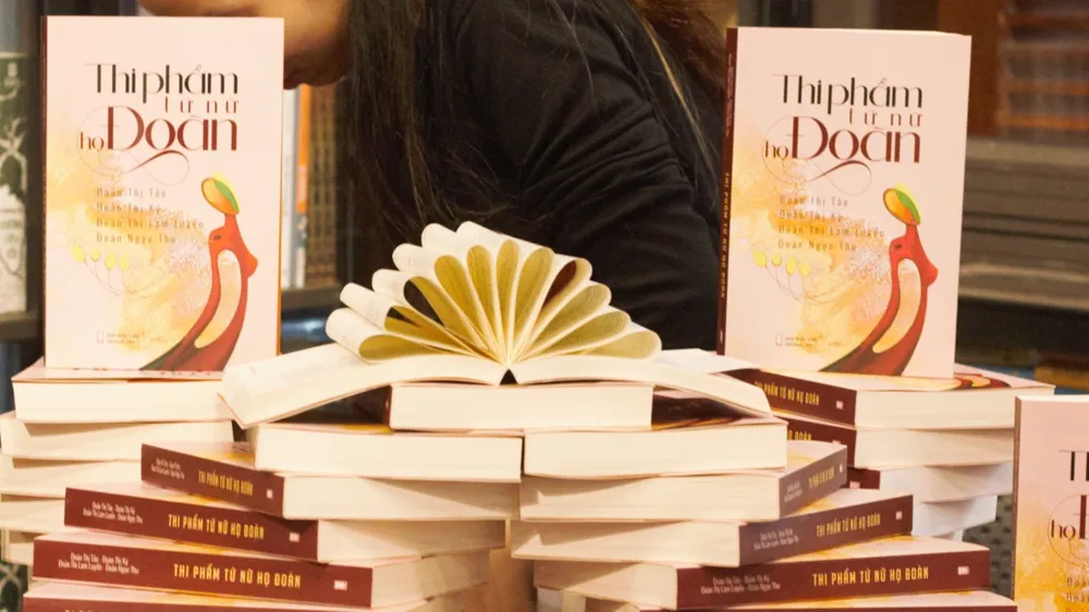 "Thi phẩm Tứ nữ họ Đoàn" - sự đồng điệu trong cảm xúc sáng tạo