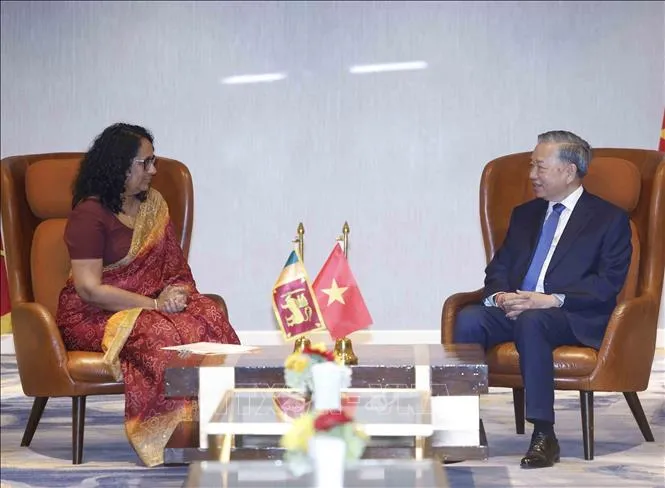 Tổng Bí thư, Chủ tịch nước Tô Lâm hội kiến Thủ tướng Sri Lanka Harini Amarasuriya. Ảnh: TTXVN