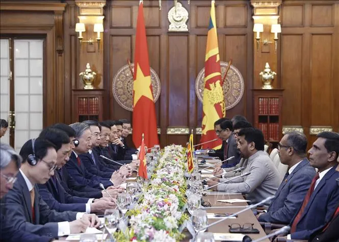 Tổng Bí thư, Chủ tịch nước Tô Lâm và Tổng thống Sri Lanka Anura Kumara Dissanayake hội đàm. Ảnh: TTXVN