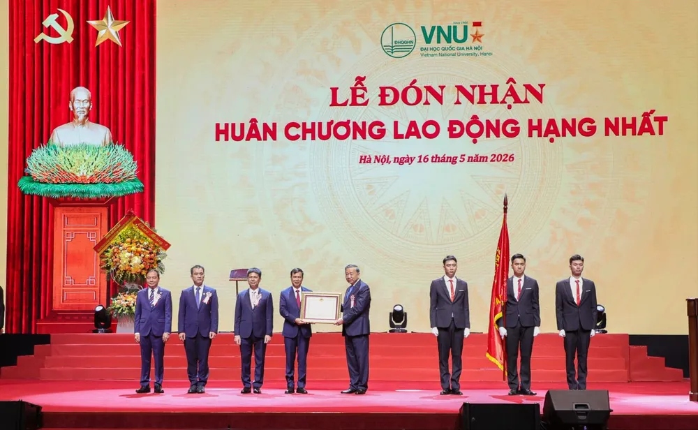 tang-huan-chuong-5504-6020.jpg
