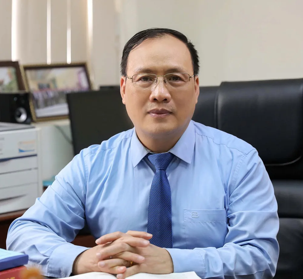 NGUYỄN ĐÌNH ĐỨC.jpg