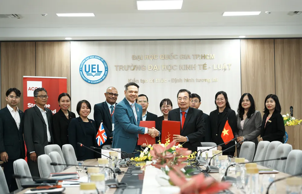 Khoa Luật Trường ĐH Kinh tế - Luật (ĐHQG TPHCM) ký kết hợp tác với các đối tác quốc tế.jpg