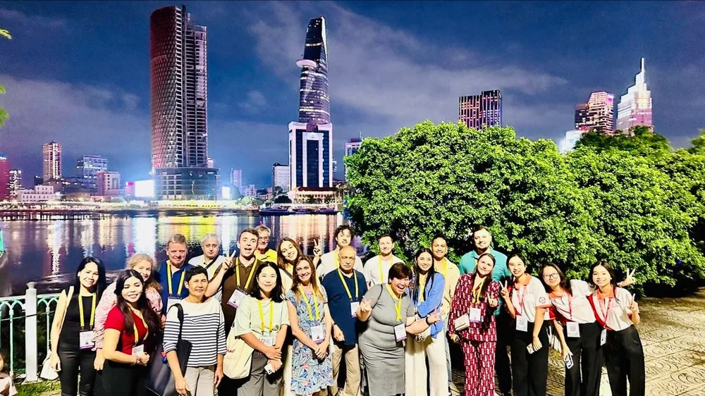 Đoàn phóng viên quốc tế tham quan TPHCM đầu tháng 9-2025 do Lữ hành Saigontourist tổ chức