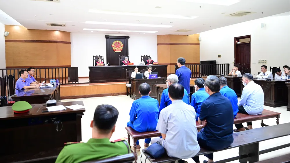 Tuyên án bị cáo Nguyễn Thị Kim Tiến