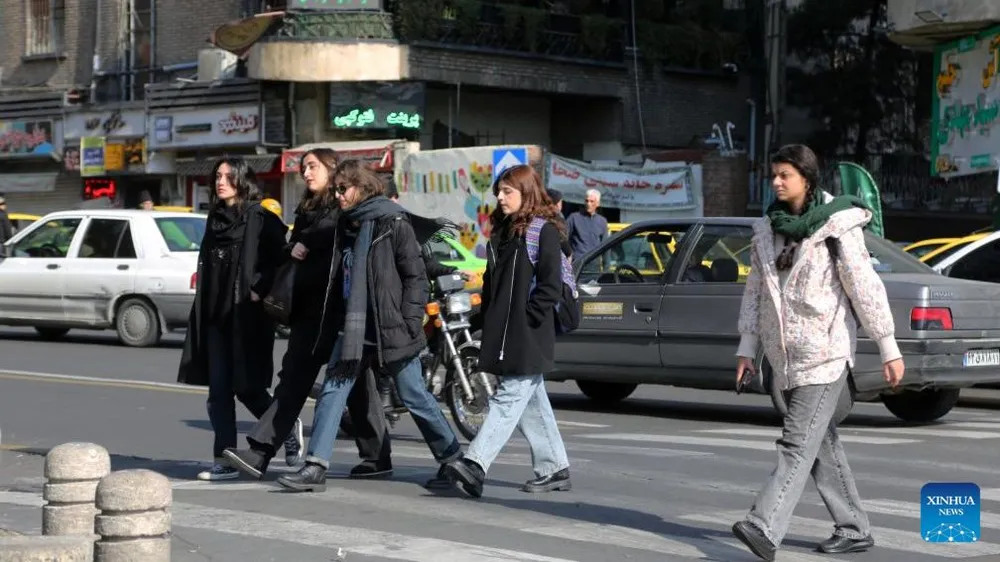 Đường phố tại thủ đô Tehran. Ảnh: XINHUA 