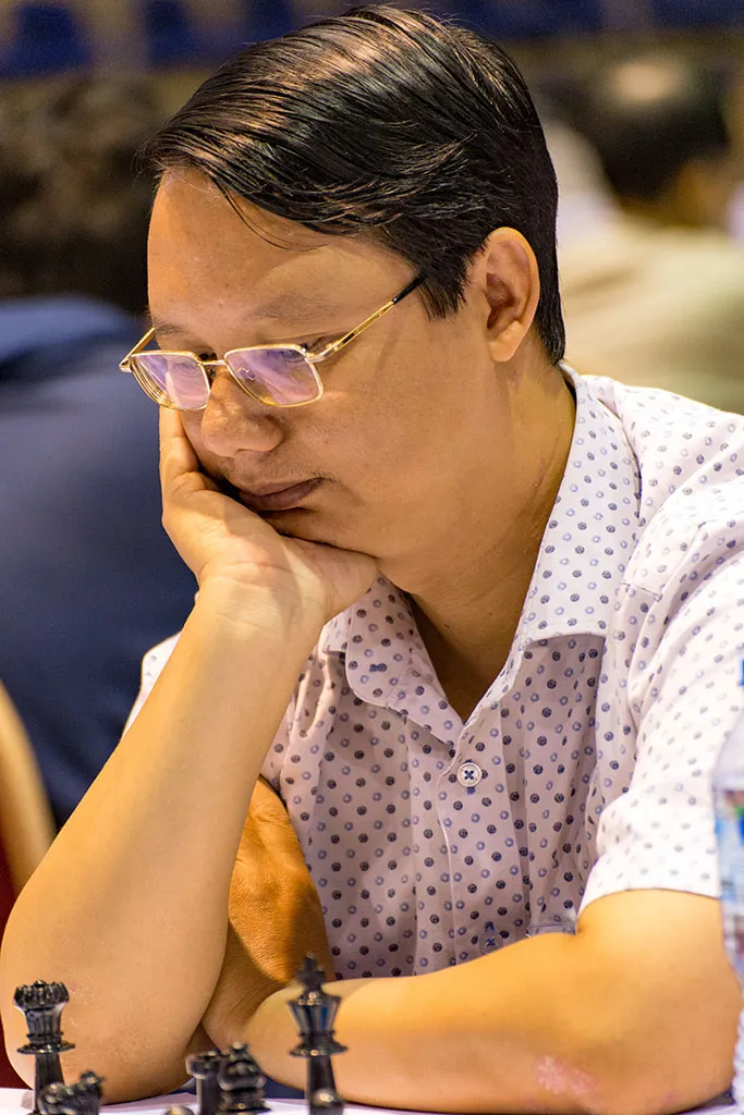 Kỳ thủ Đào Thiên Hải bất ngờ thua ở ván 8. Ảnh LĐCVNcung cấp