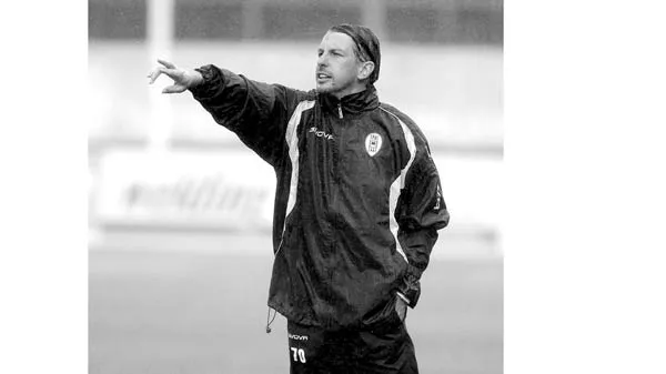 Stefano Vecchi quả quyết Inter sẽ chơi nghiêm túc trong 3 trận cuối mùa.