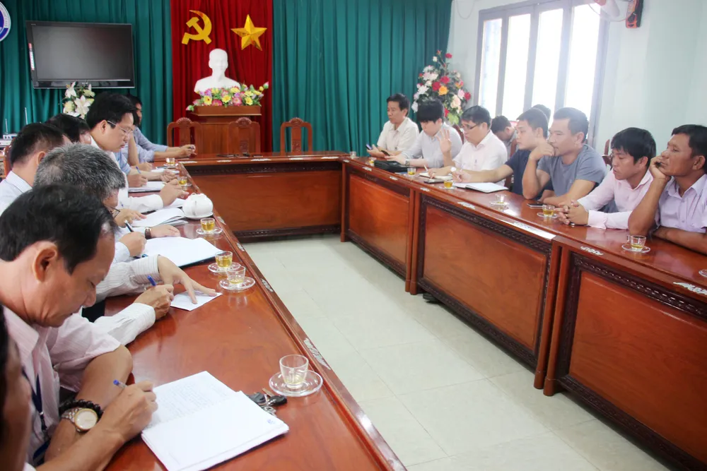 Sự cố tàu vỏ thép NĐ-67: “Vá” máy, trả tàu hay khởi kiện? ảnh 2