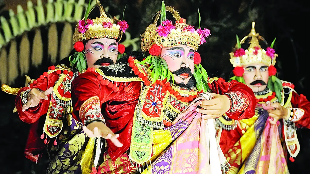 Barong Kris - điệu múa dân gian hút hồn du khách đến Bali.  Ảnh: Shutterstock