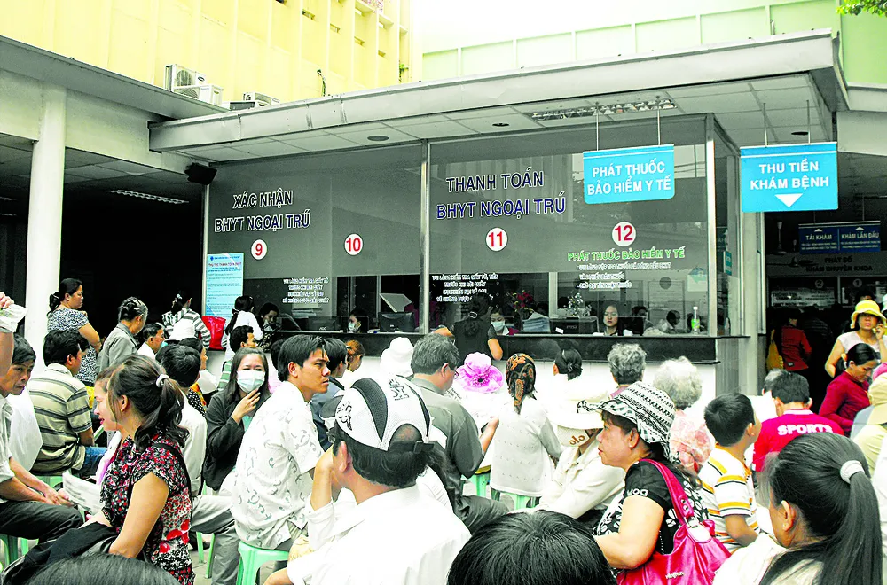 Khám bệnh tại Bệnh viện Đại Học Y Dược TPHCM.                                                                Ảnh: Thành Sơn      