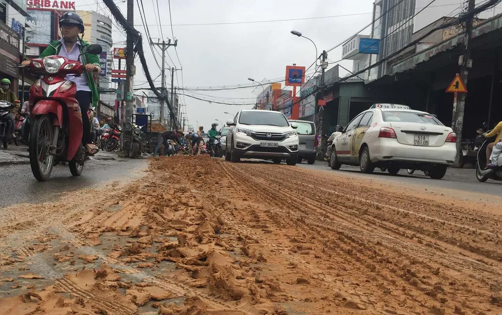 Hình ảnh tại hiện trường. Ảnh: CHÍ PHƯỚC