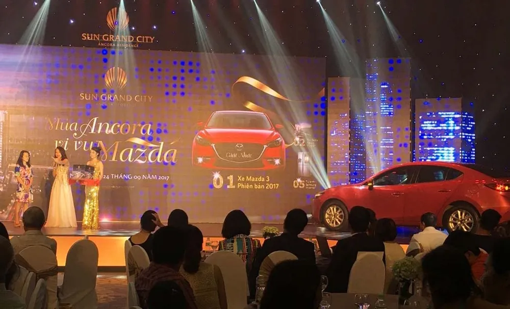 Quà "khủng" về tay khách hàng may mắn tại Lễ bốc thăm “Mua Ancora, vi vu Mazda” ảnh 2