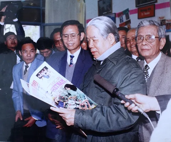 Mãi mãi nhớ ơn nhà lãnh đạo mẫu mực, người tâm huyết với sự nghiệp báo chí cách mạng! ảnh 1