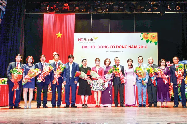 HĐQT và BKS HDBank nhiệm kỳ 2017-2022 ra mắt.