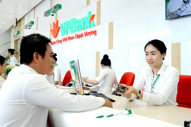 Tận dụng vốn rẻ hay đánh cược rủi ro ảnh 1