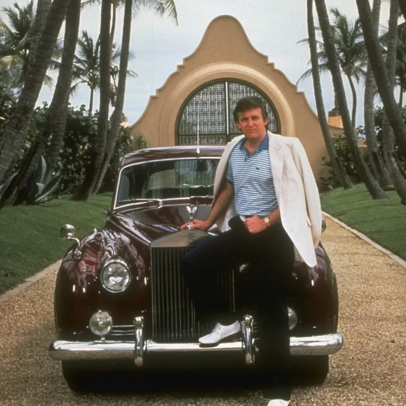 Những mẫu xe yêu thích của ông Trump ảnh 4 Nhung mau xe yeu thich cua ong Trump hinh anh 4